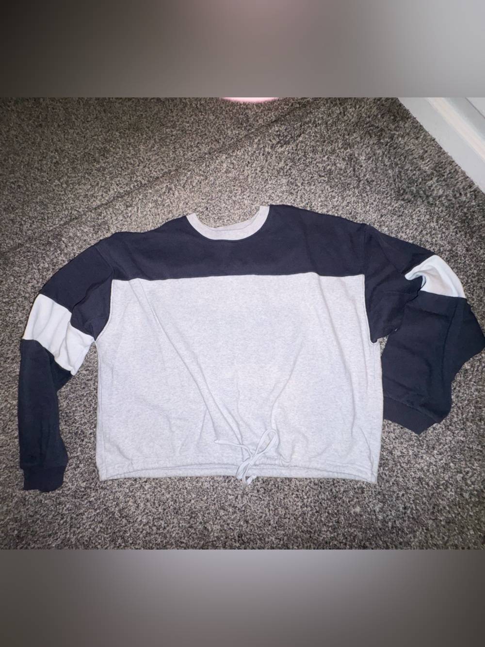 American Eagle Outfitters Women’s Crop Crewneck Sweater - Gray & Navy